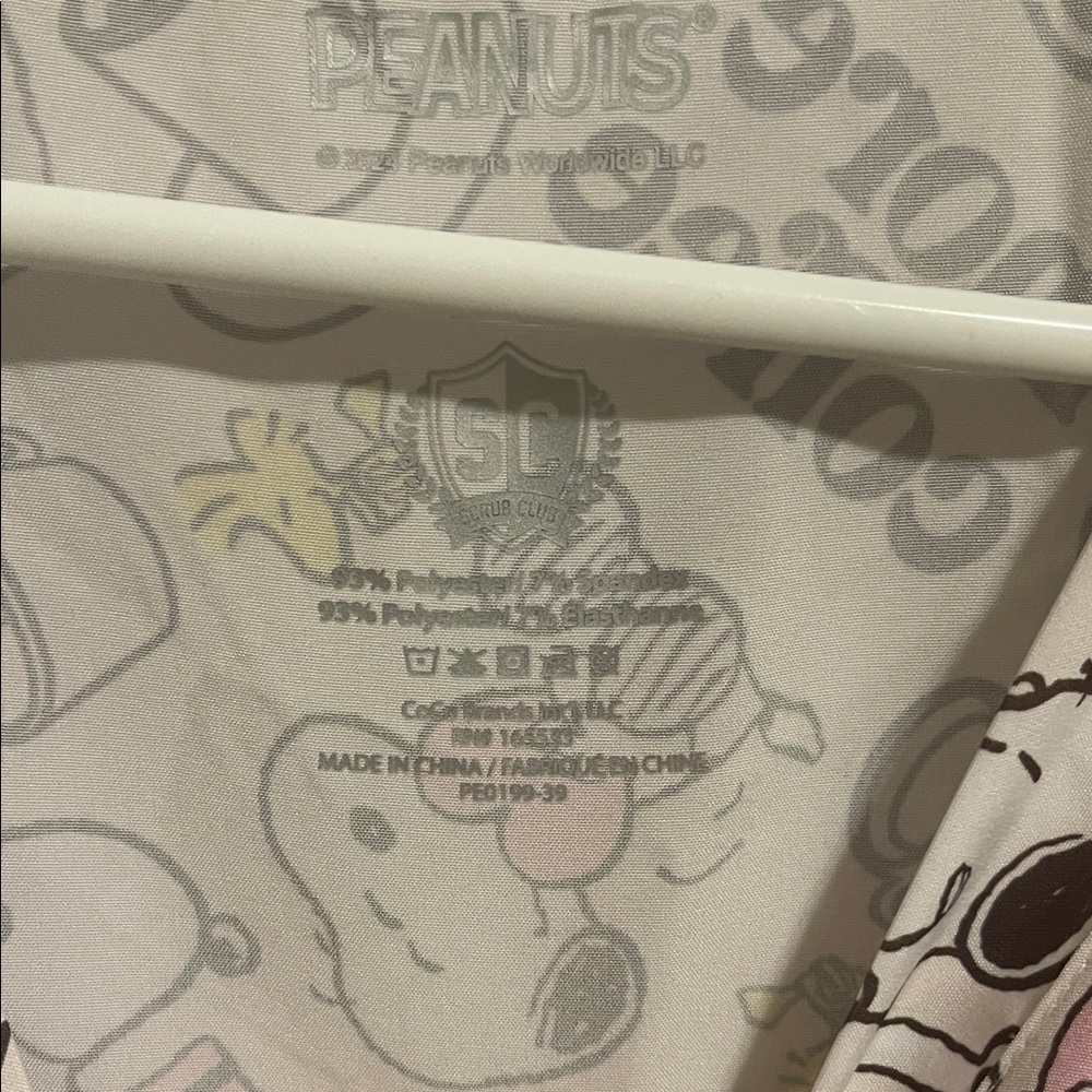 Peanuts White and Black Coffee-Themed Scrub Top - Picture 2 of 4